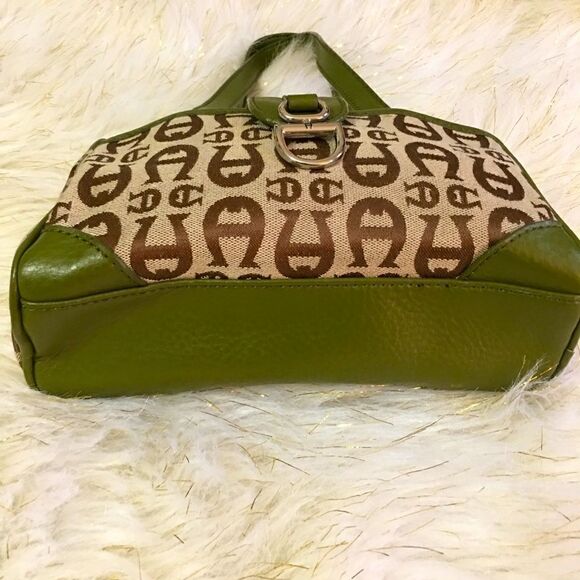 Etienne Aigner Spacious mini Bag - Picture 7 of 10